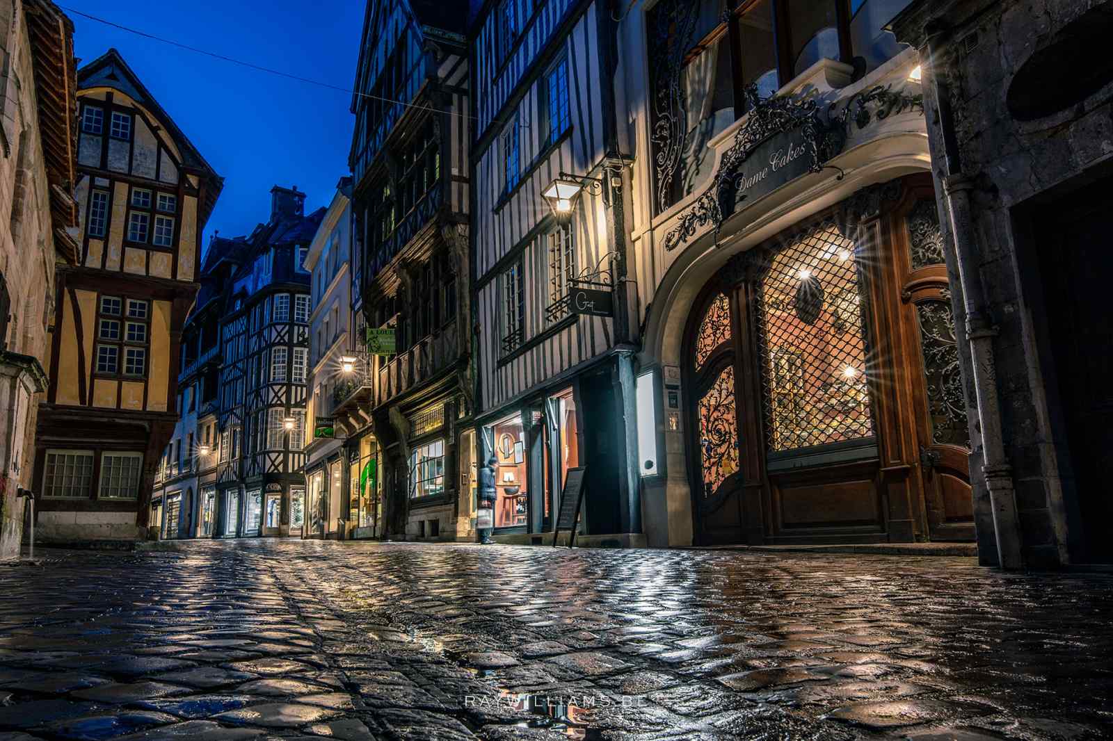 Little streets at night - Rouen (FR)